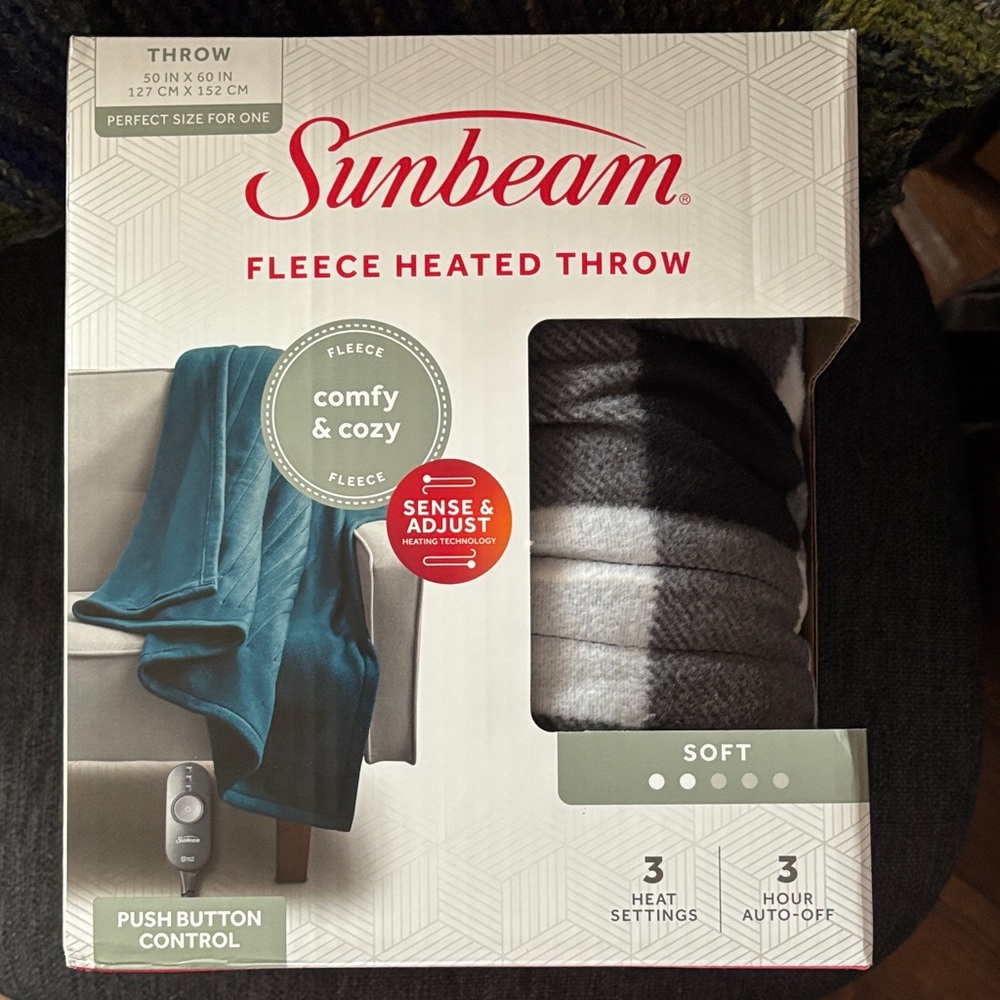 Sunbeam Cozy Fleece Heated Throw in Black and Gray check